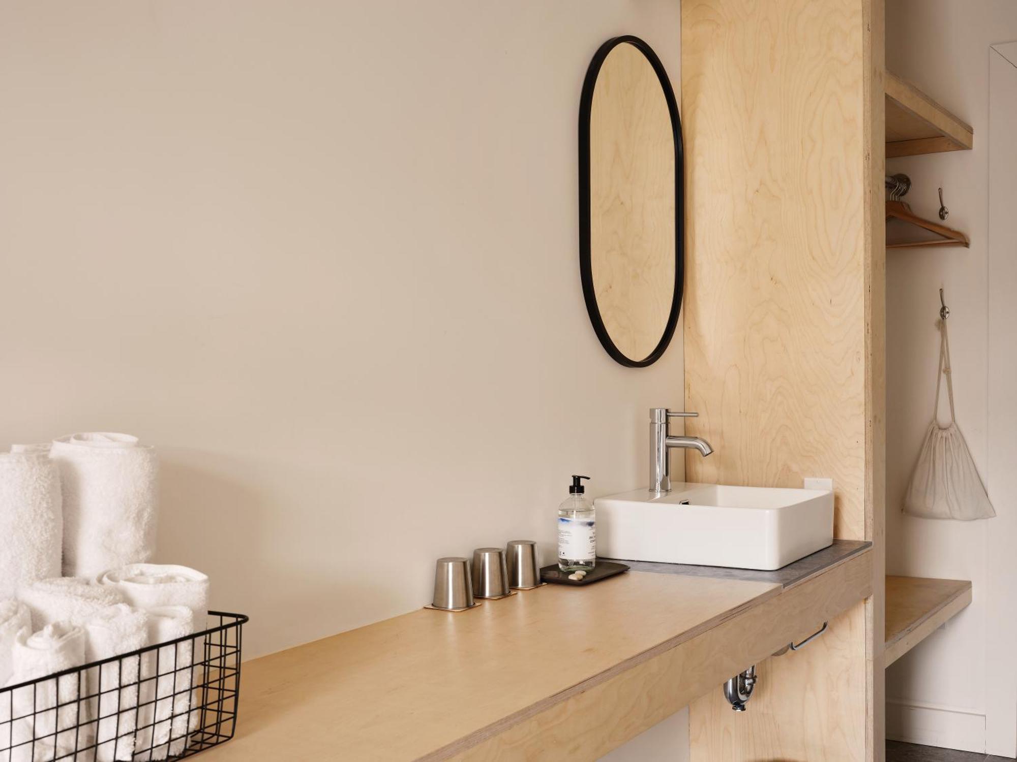 Petit Hotel De La Montagne Havre-Aubert ภายนอก รูปภาพ